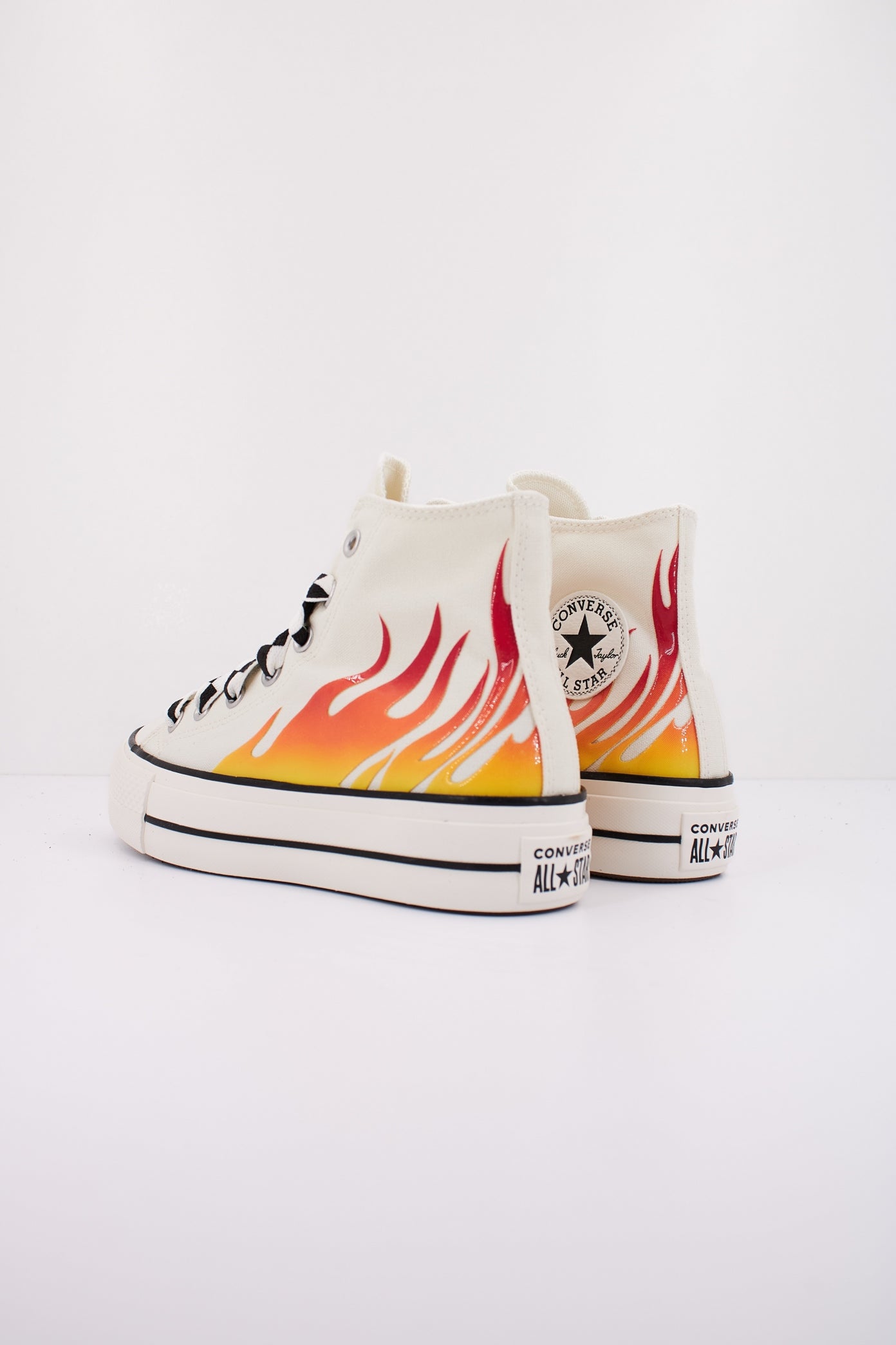 CONVERSE  CHUCK TAYLOR ALL STAR LIFT PLATFORM FLAMES en color BLANCO  (4)