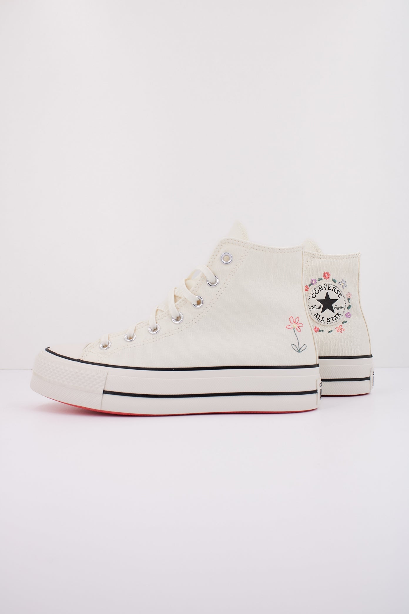 CONVERSE  CHUCK TAYLOR ALL STAR LIFT PLATFORM LITTLE FLOWERS en color BLANCO  (1)