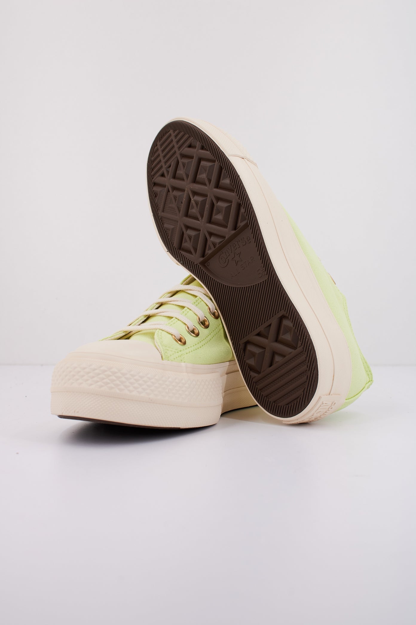 CONVERSE CHUCK TAYLOR ALL STAR LIFT OX en color VERDE  (4)