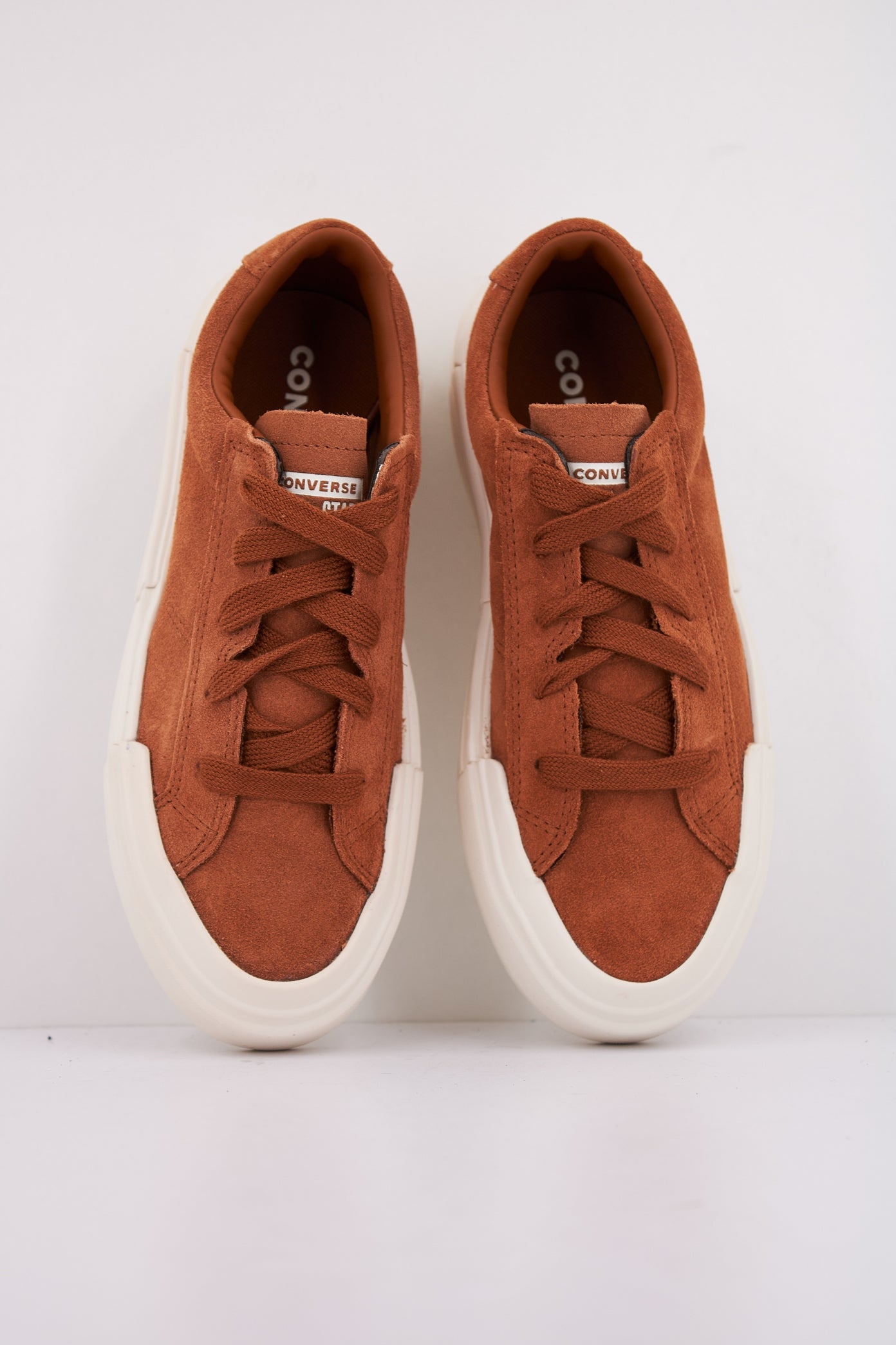 CONVERSE  CRUISE SUEDE en color MARRON  (3)