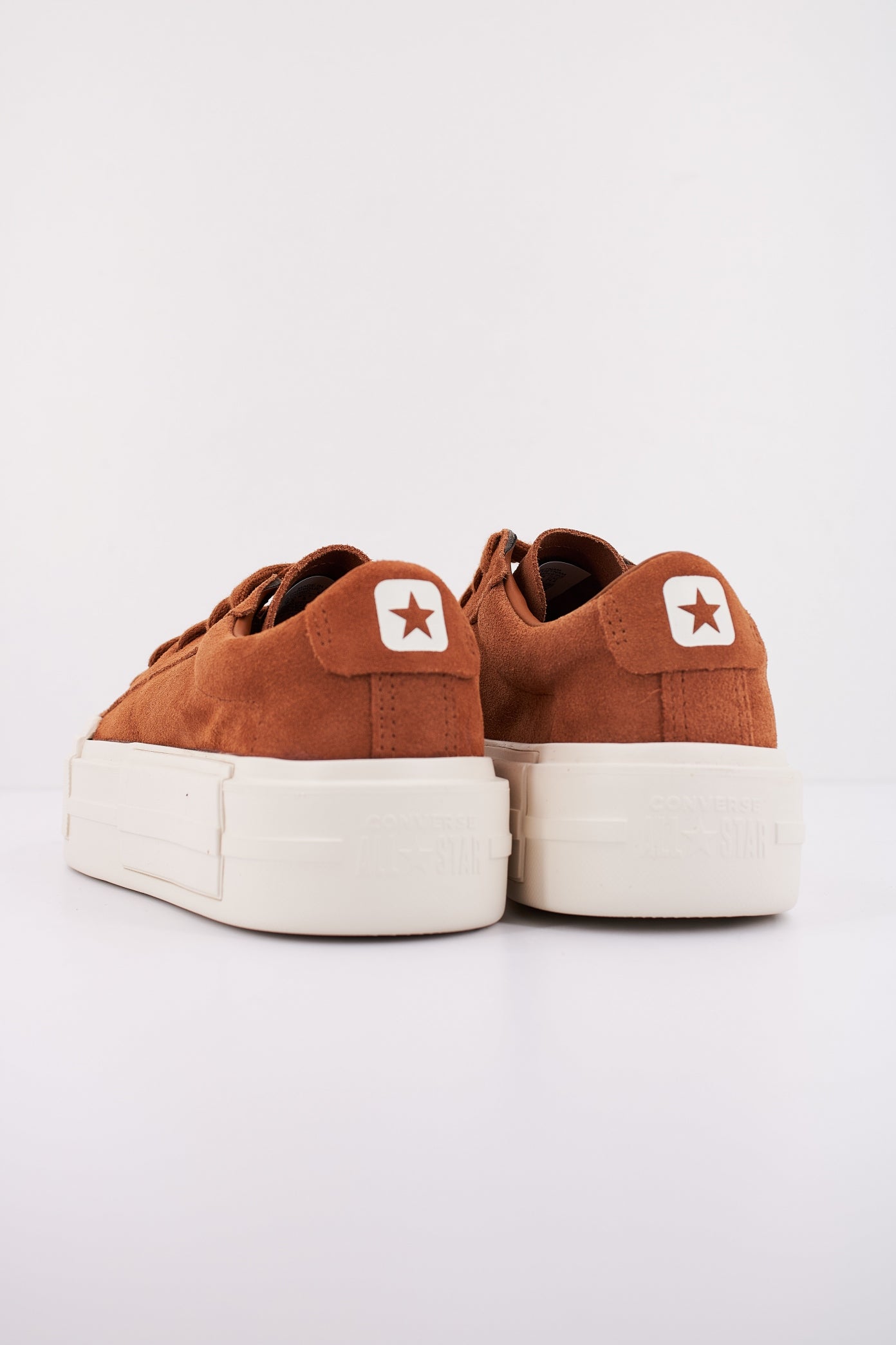 CONVERSE  CRUISE SUEDE en color MARRON  (4)