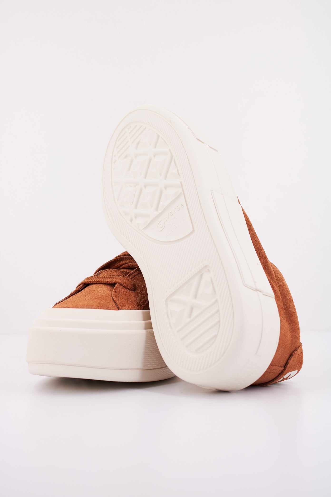 CONVERSE  CRUISE SUEDE en color MARRON  (5)