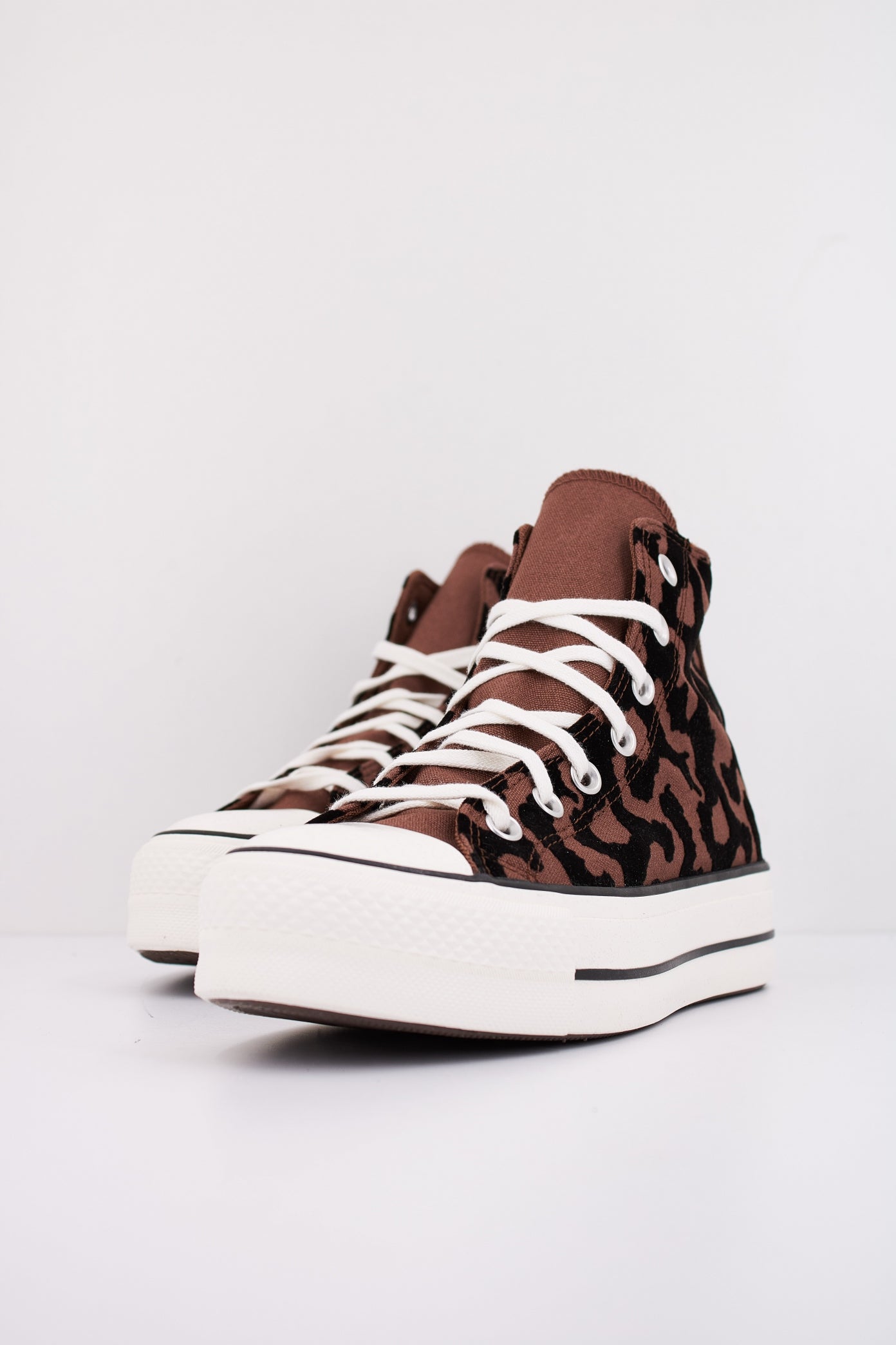 CONVERSE  CHUCK  LEOPARD REMIX en color ANIMAL PRINT  (2)