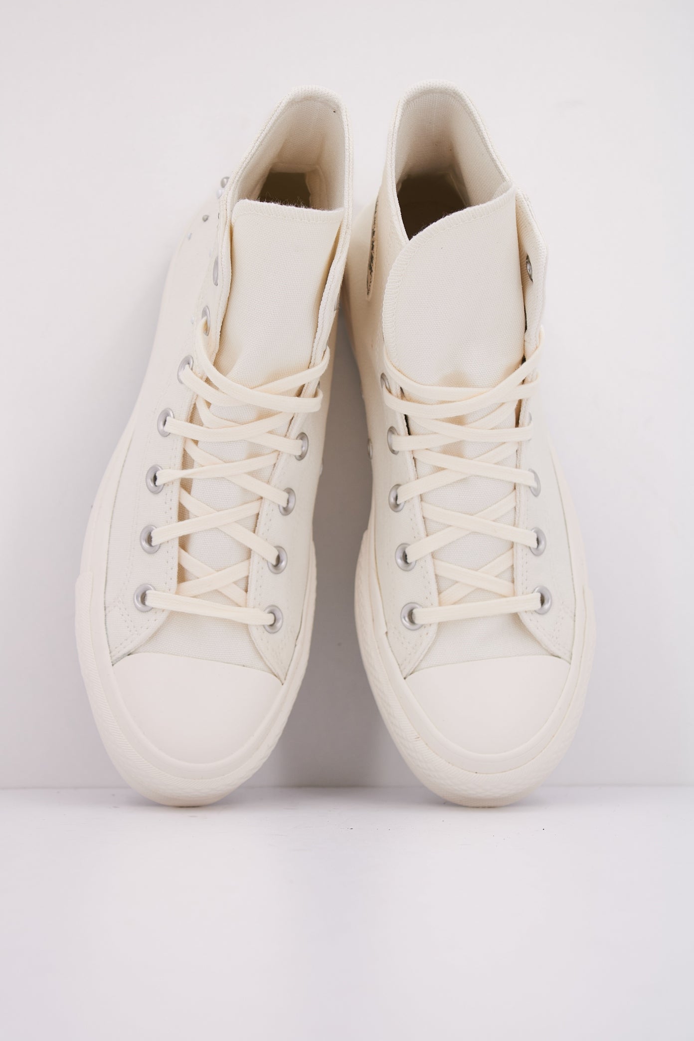 CONVERSE CTAS LIFT HI en color BLANCO  (3)