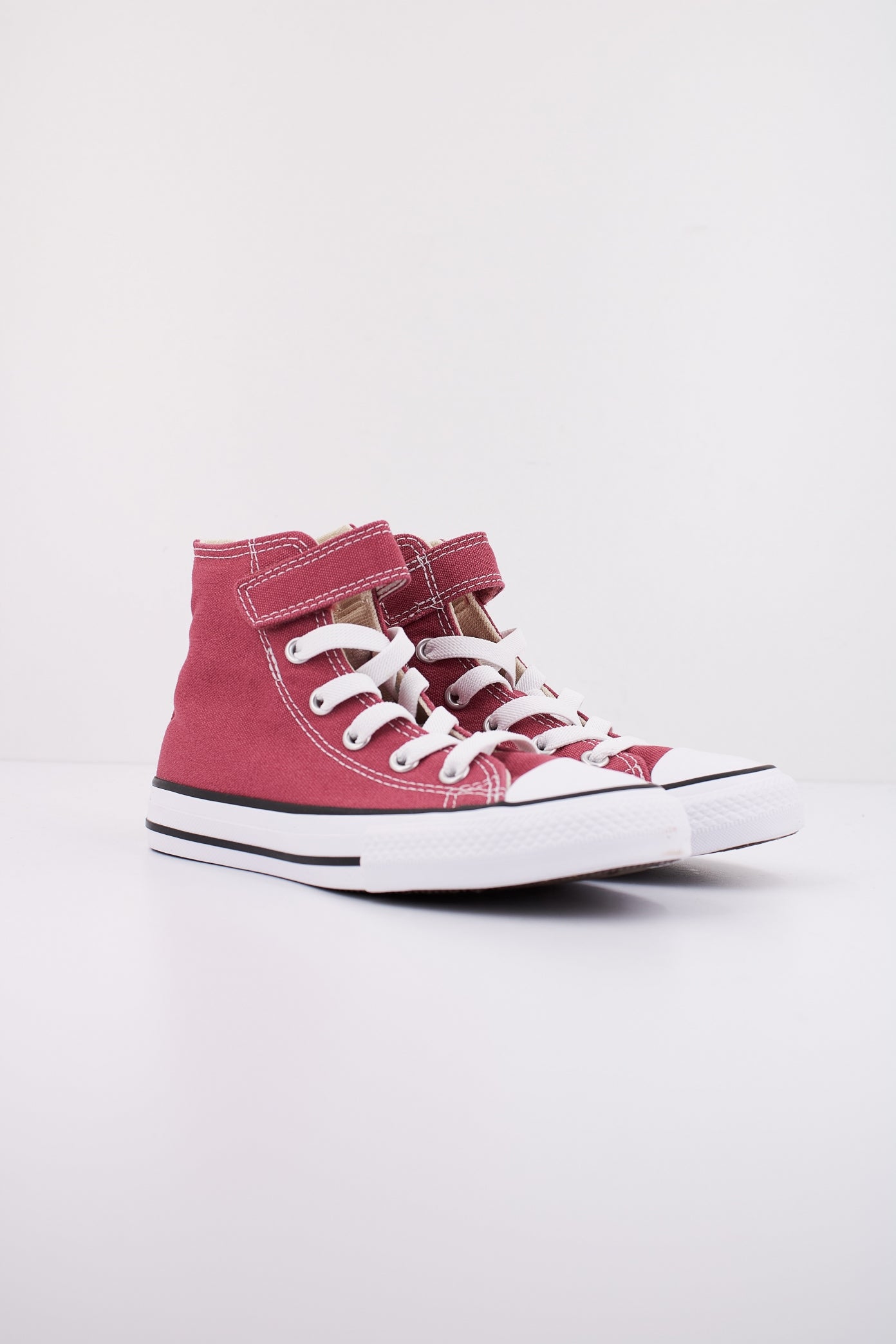 CONVERSE CTAS V HI en color ROJO  (2)