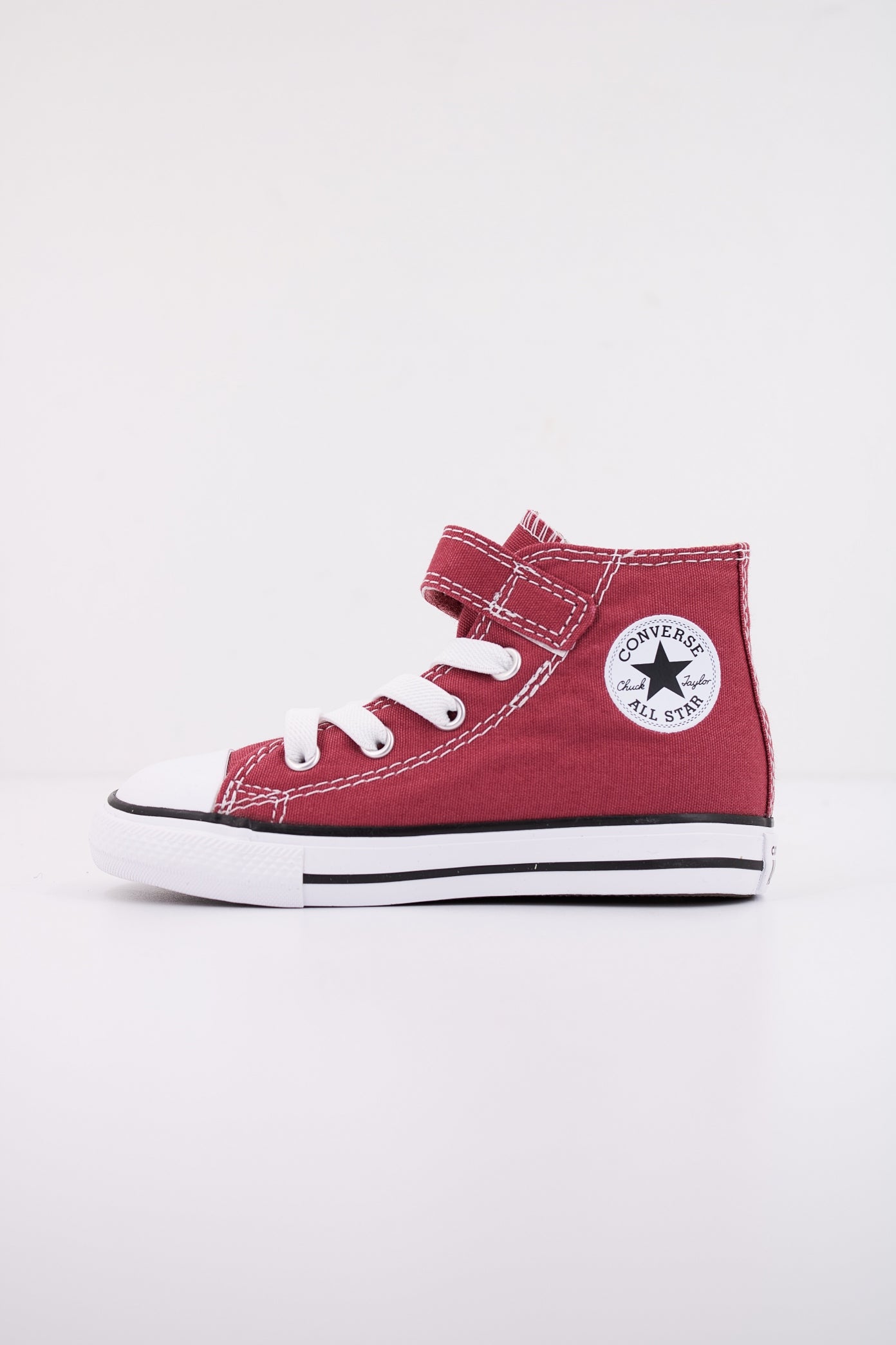 CONVERSE CTAS V HI en color ROJO  (1)