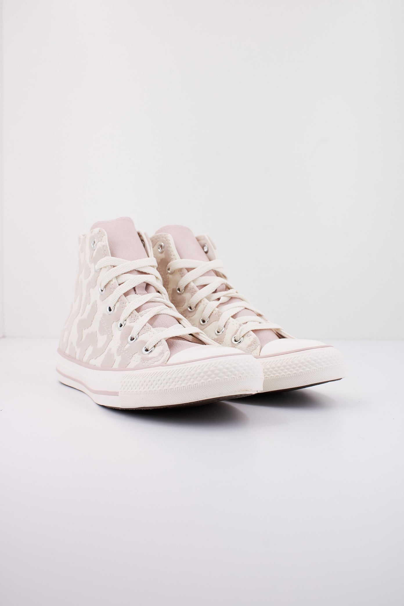 CONVERSE  CHUCK TAYLOR ALL STAR LEOPARD en color ANIMAL PRINT  (2)