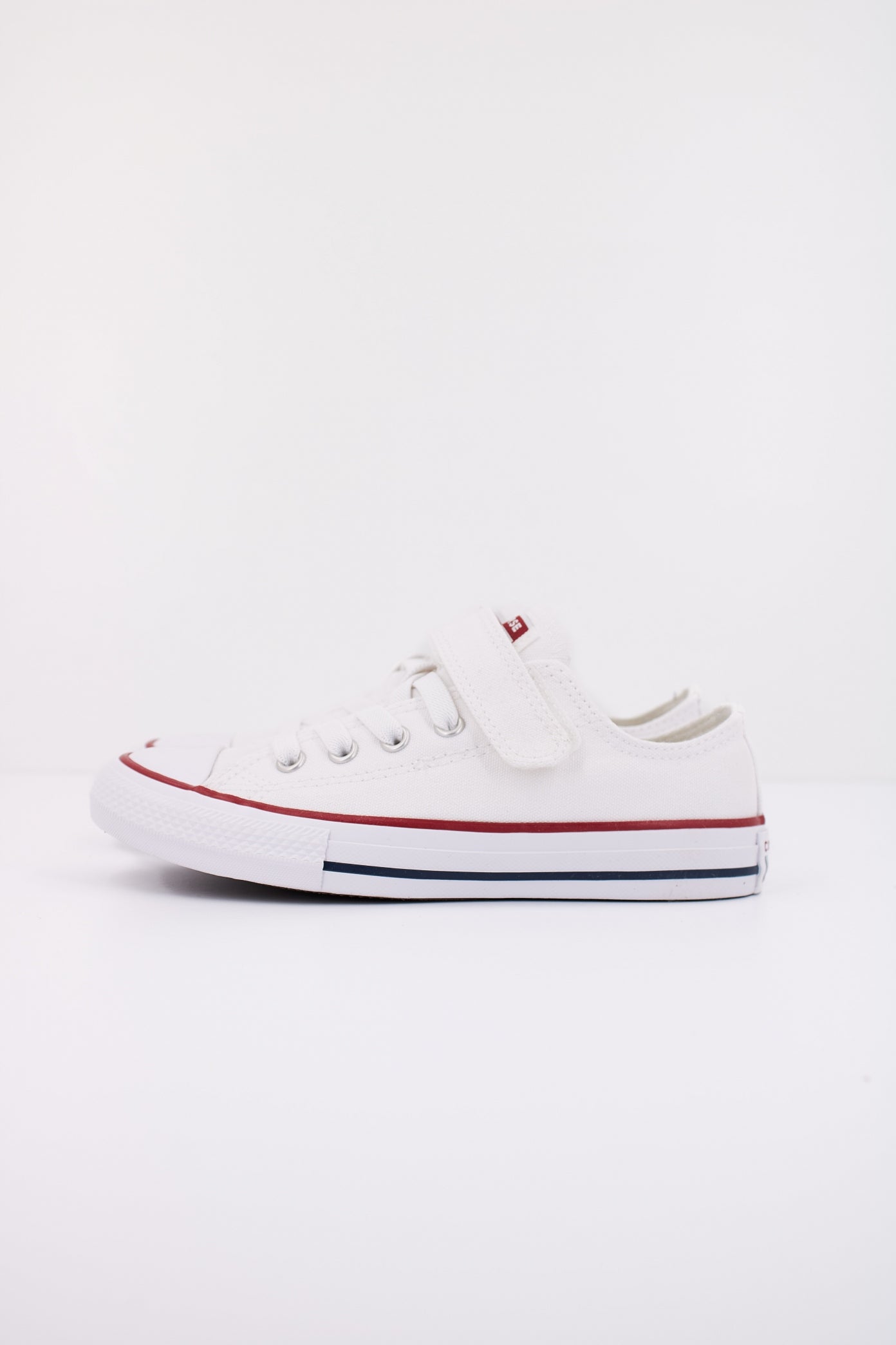 CONVERSE  CHUCK TAYLOR ALL STAR MALDEN STREET en color BLANCO  (1)