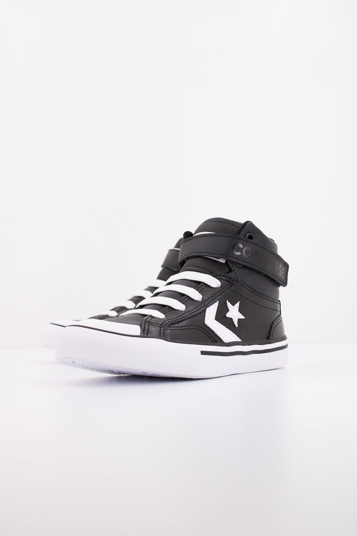 CONVERSE PRO BLAZE STRAP LEATHER en color NEGRO  (2)