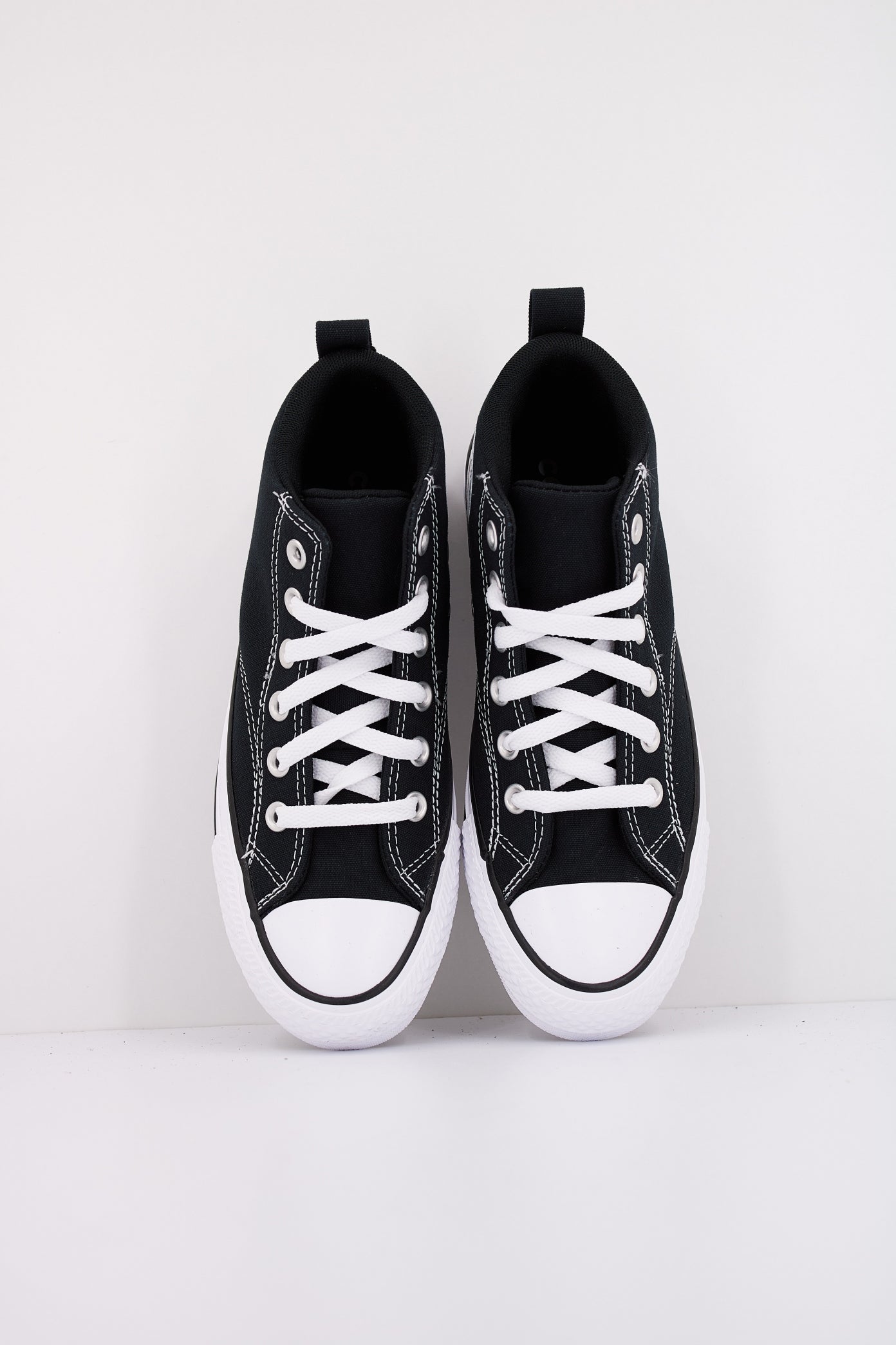 CONVERSE CHUCK TAYLOR ALL STAR MALDEN STREET en color NEGRO  (3)