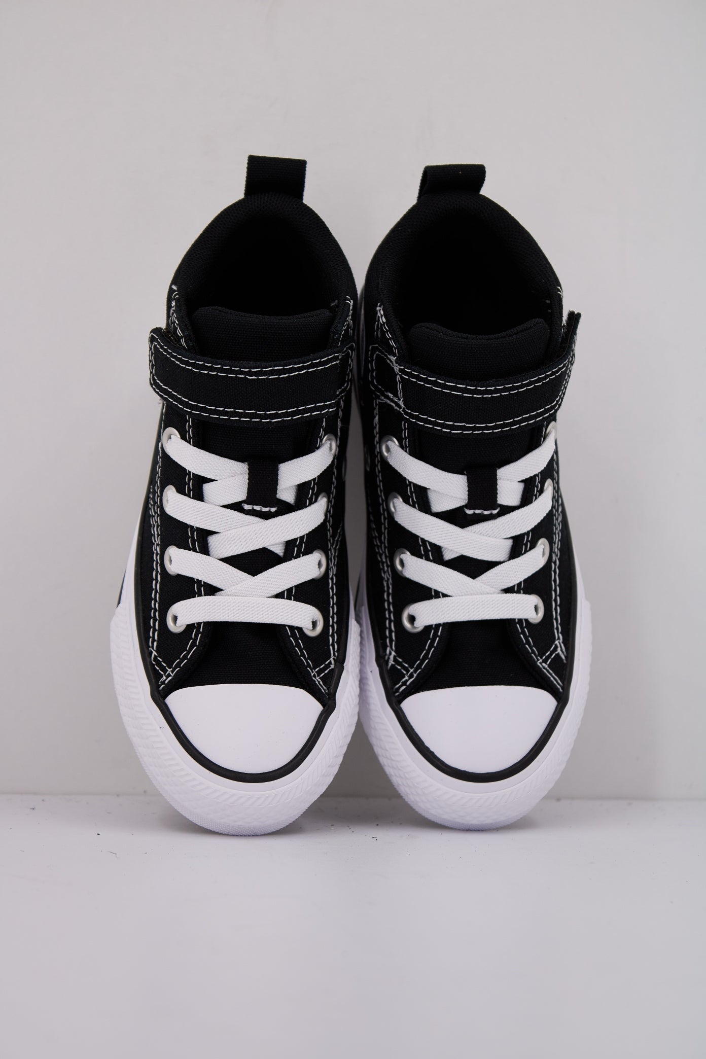 CONVERSE CHUCK TAYLOR ALL STAR MALDE en color NEGRO  (3)