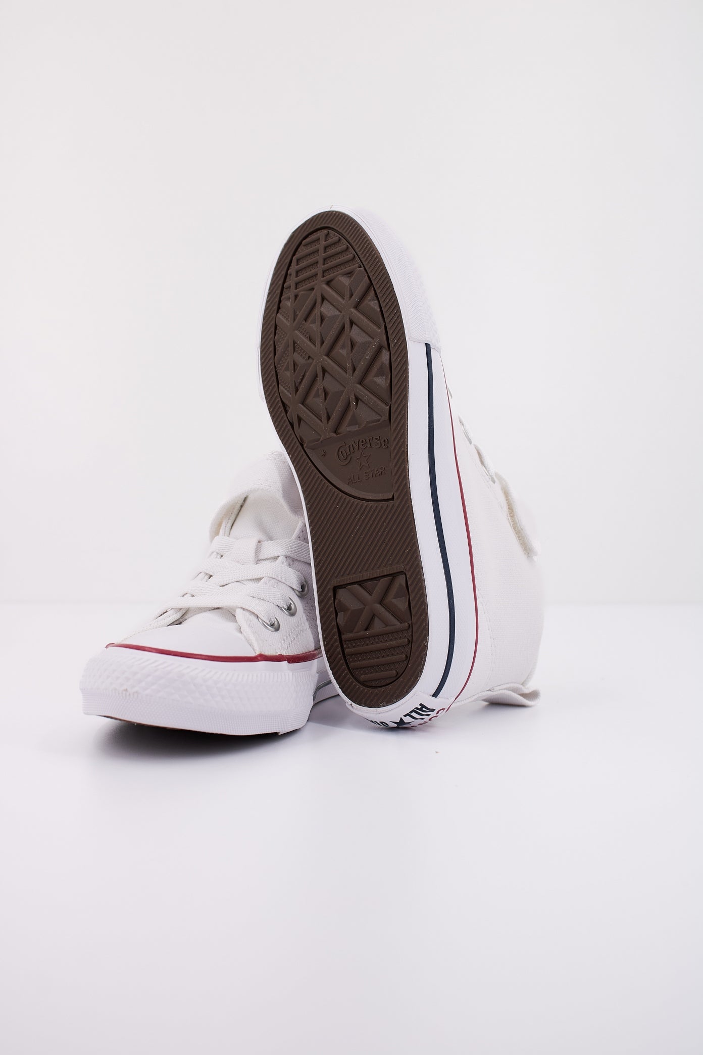 CONVERSE CHUCK TAYLOR ALL STAR MALDEN STREET en color BLANCO  (5)