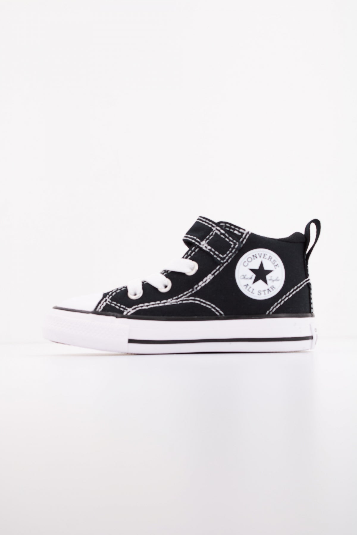 CONVERSE CHUCK TAYLOR ALL STAR MALDE en color NEGRO  (1)