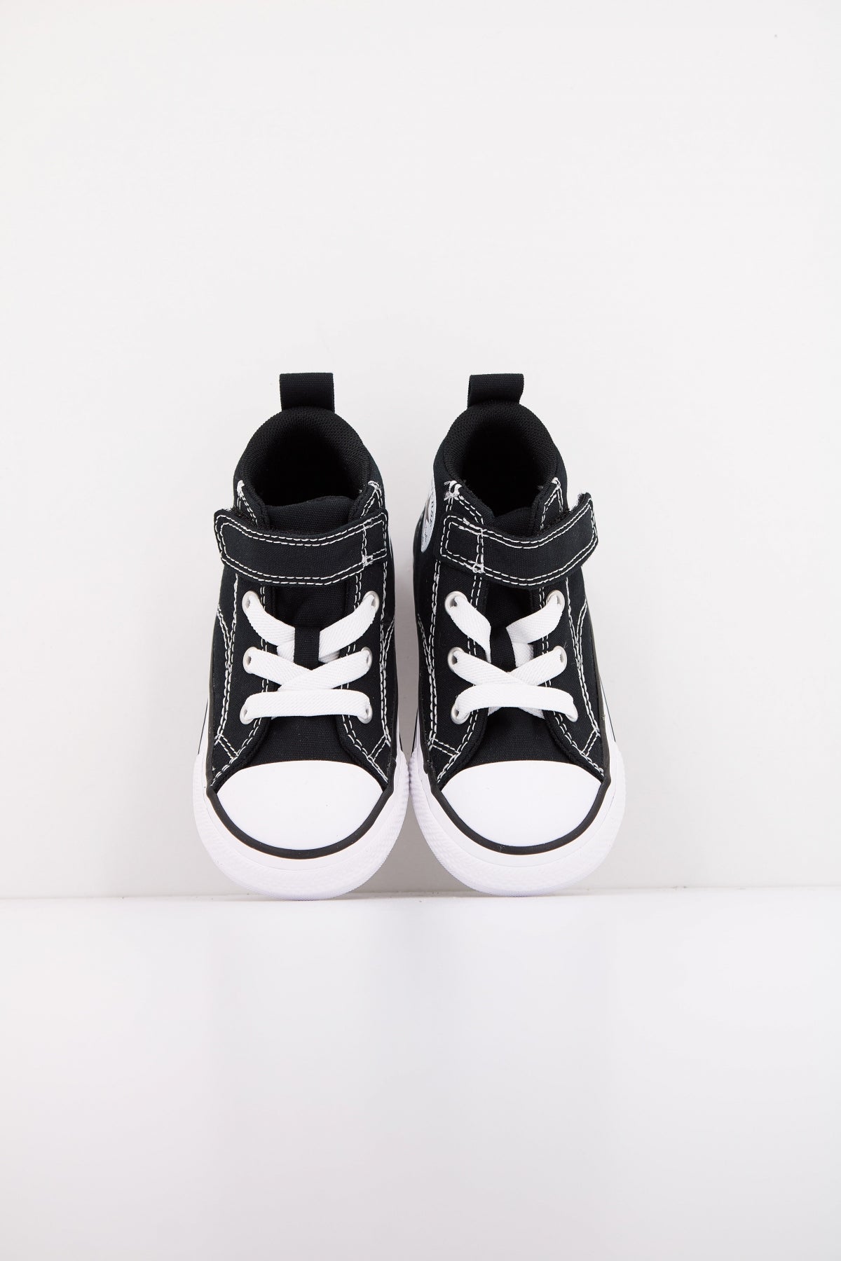 CONVERSE CHUCK TAYLOR ALL STAR MALDE en color NEGRO  (3)