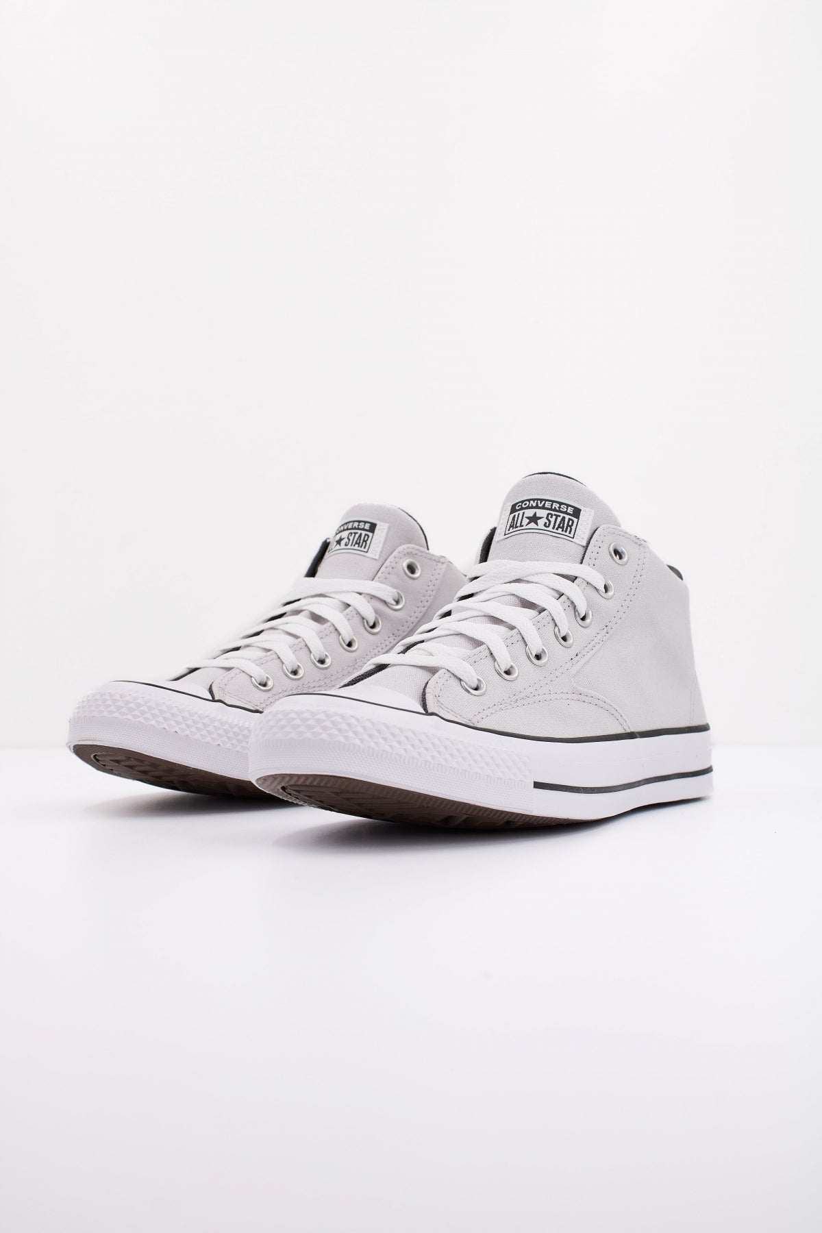 CONVERSE CHUCK TAYLOR ALL STAR MALDEN STREET en color GRIS  (2)