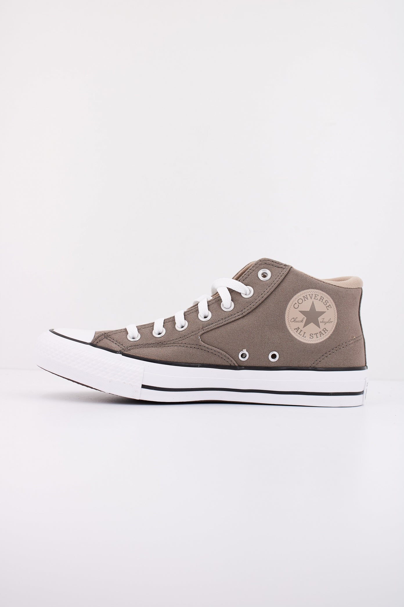 CONVERSE CHUCK TAYLOR ALL STAR MALDEN STREET MID en color MARRON  (1)