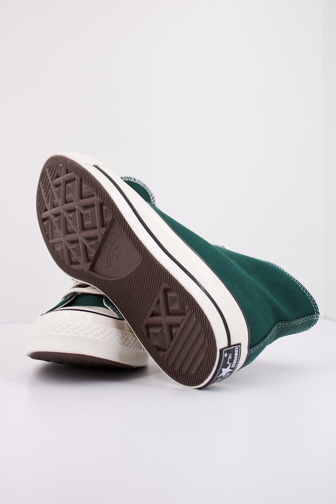 CONVERSE  CHUCK  en color VERDE  (5)