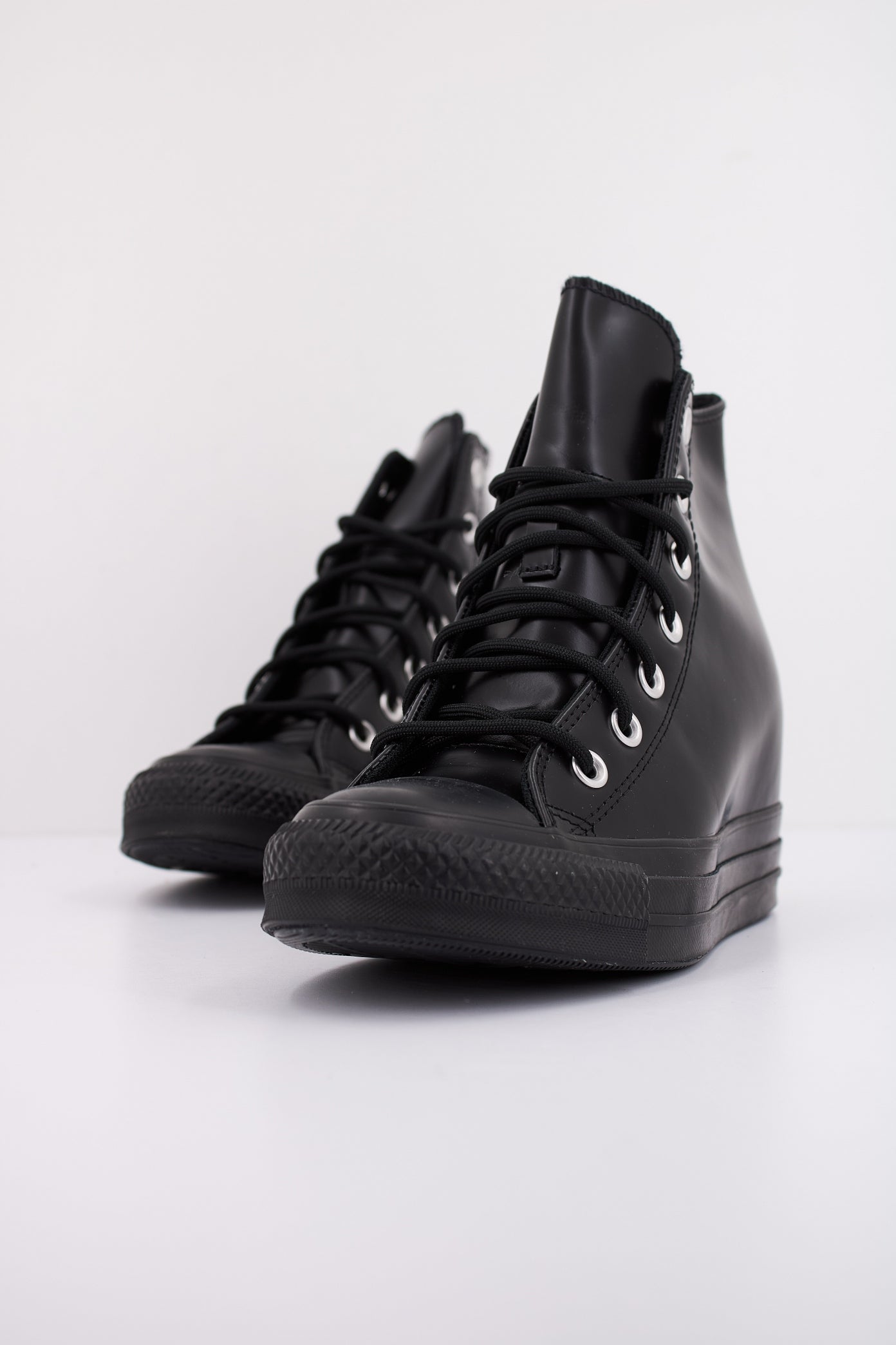 CONVERSE CHUCK TAYLOR ALL STAR WEDGE en color NEGRO  (2)