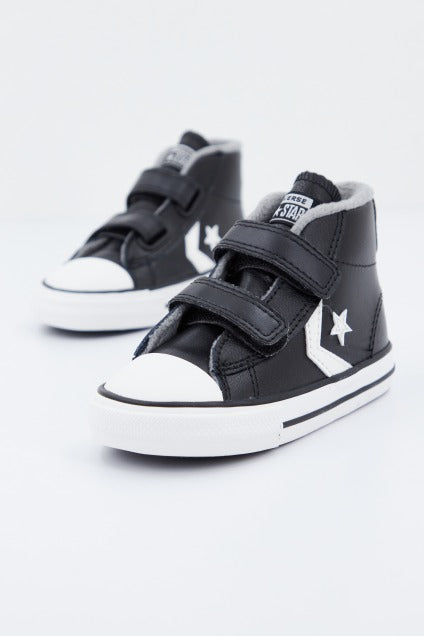 CONVERSE STAR PLAYER V MID en color NEGRO  (2)