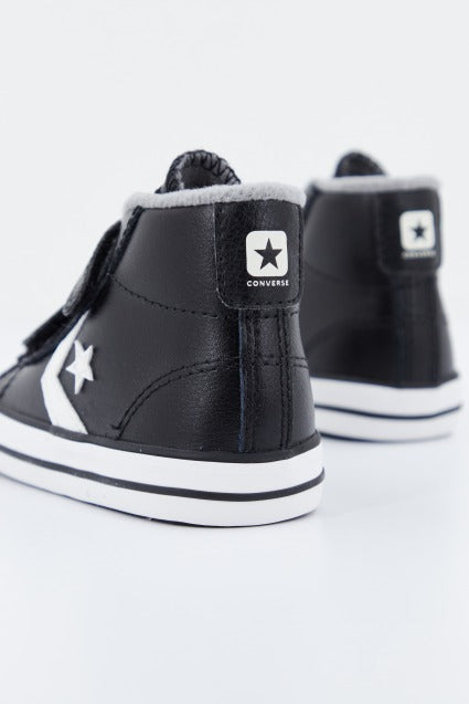 CONVERSE STAR PLAYER V MID en color NEGRO  (3)