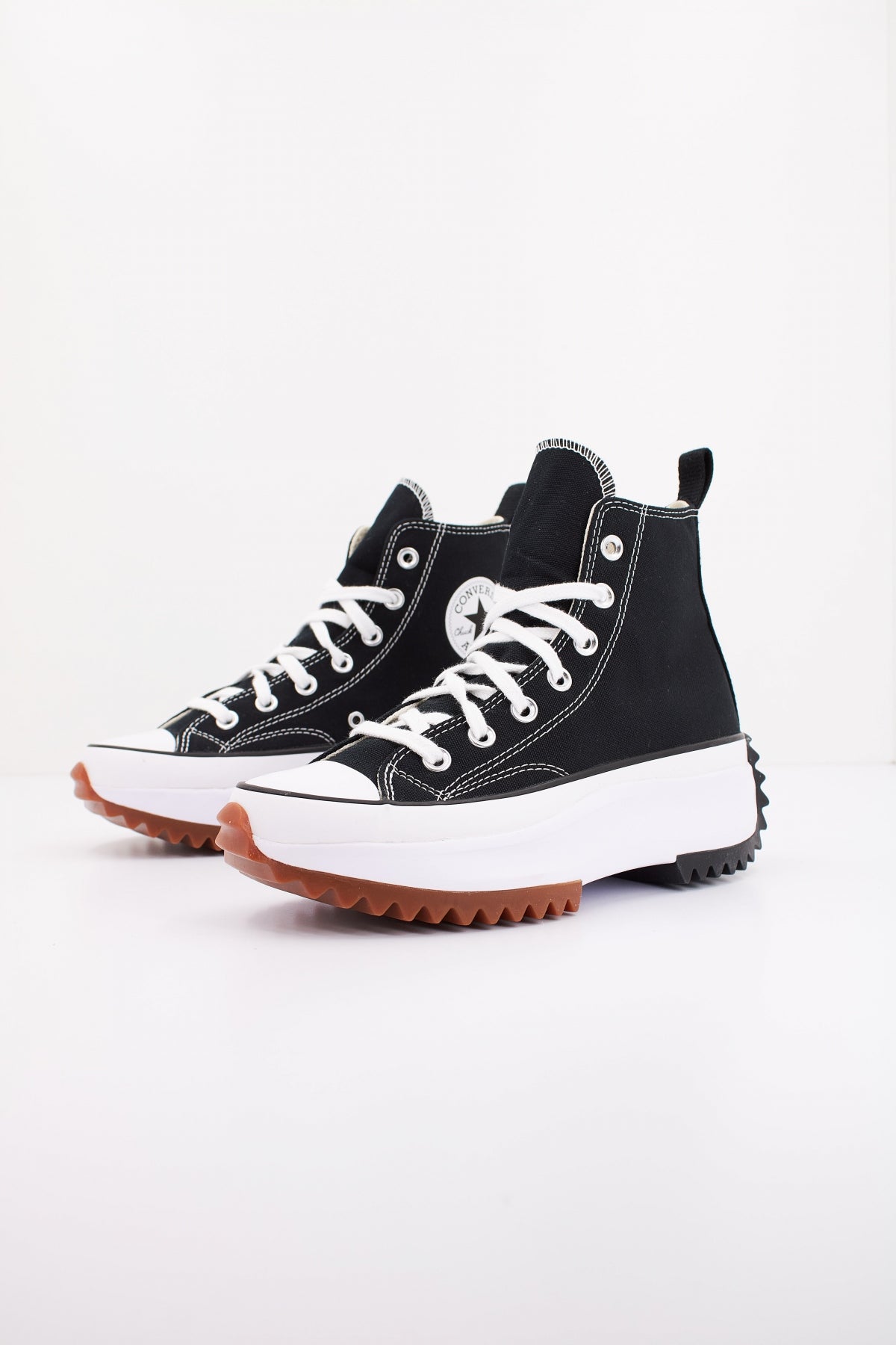 CONVERSE CONVERSE RUN STAR HIKE en color NEGRO  (2)