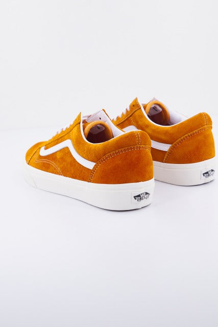 VANS UA OLD SKOOL en color MARRON CLARO  (3)