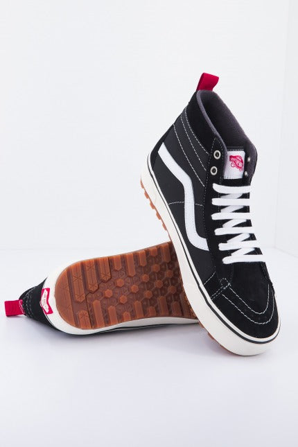 VANS UA SK- HI MTE- en color NEGRO  (4)