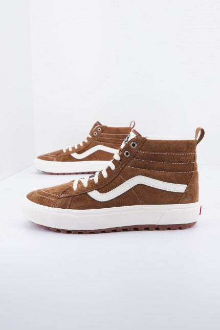 VANS VNAHZYI en color MARRON  (2)