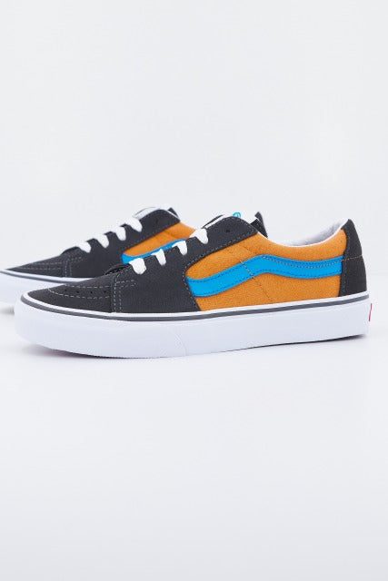 VANS UA SK-LOW en color NEGRO  (1)