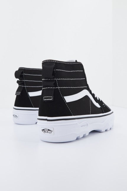 VANS SENTRY SK-HI WC en color NEGRO  (2)