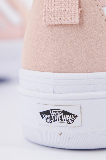 VANS UA SENTRY SK-HI WC en color ROSA  (4)