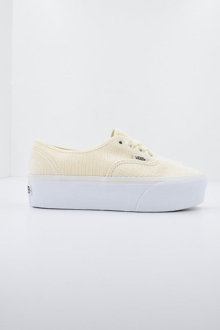 VANS UAAUTHENTIC STACKFORM en color NUDE  (2)