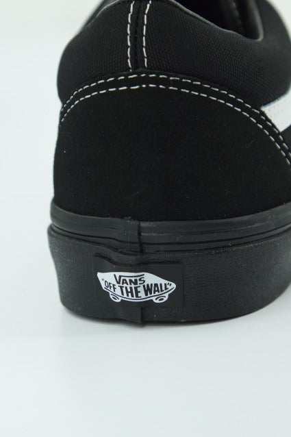 VANS VNAWKTWU en color NEGRO  (4)