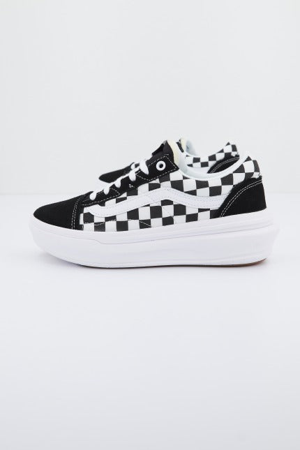 VANS OLD SKOOL OVERT CC CHECKERBOARD en color NEGRO  (2)