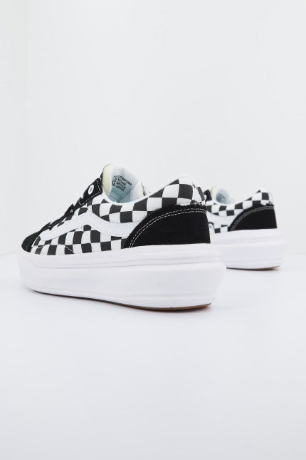 VANS OLD SKOOL OVERT CC CHECKERBOARD en color NEGRO  (3)