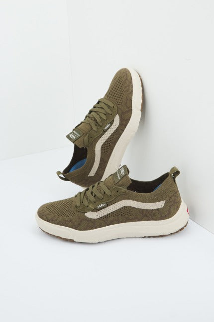 VANS ULTRARANGE VR en color VERDE  (1)