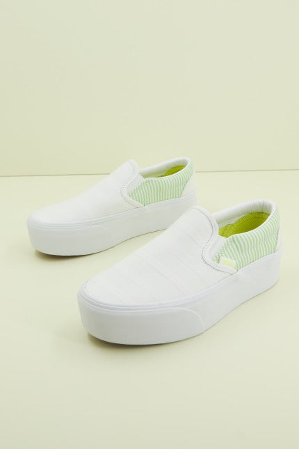 VANS CLASSIC SLIP-O en color BLANCO  (1)