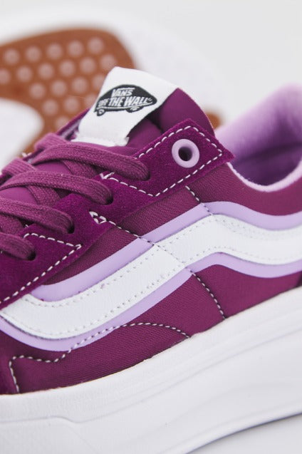 VANS OLD SKOOL OVERT CC en color VIOLETA  (4)