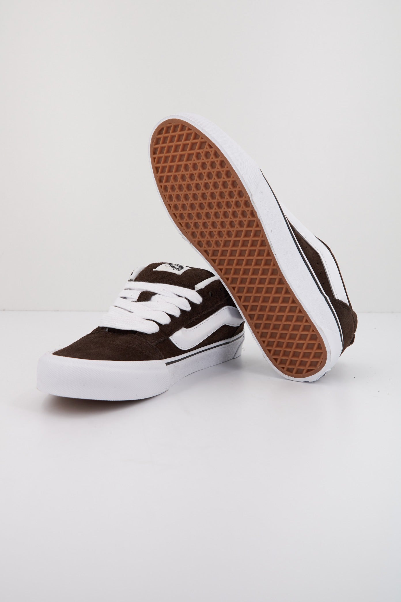 VANS KNU SKOOL en color MARRON  (4)