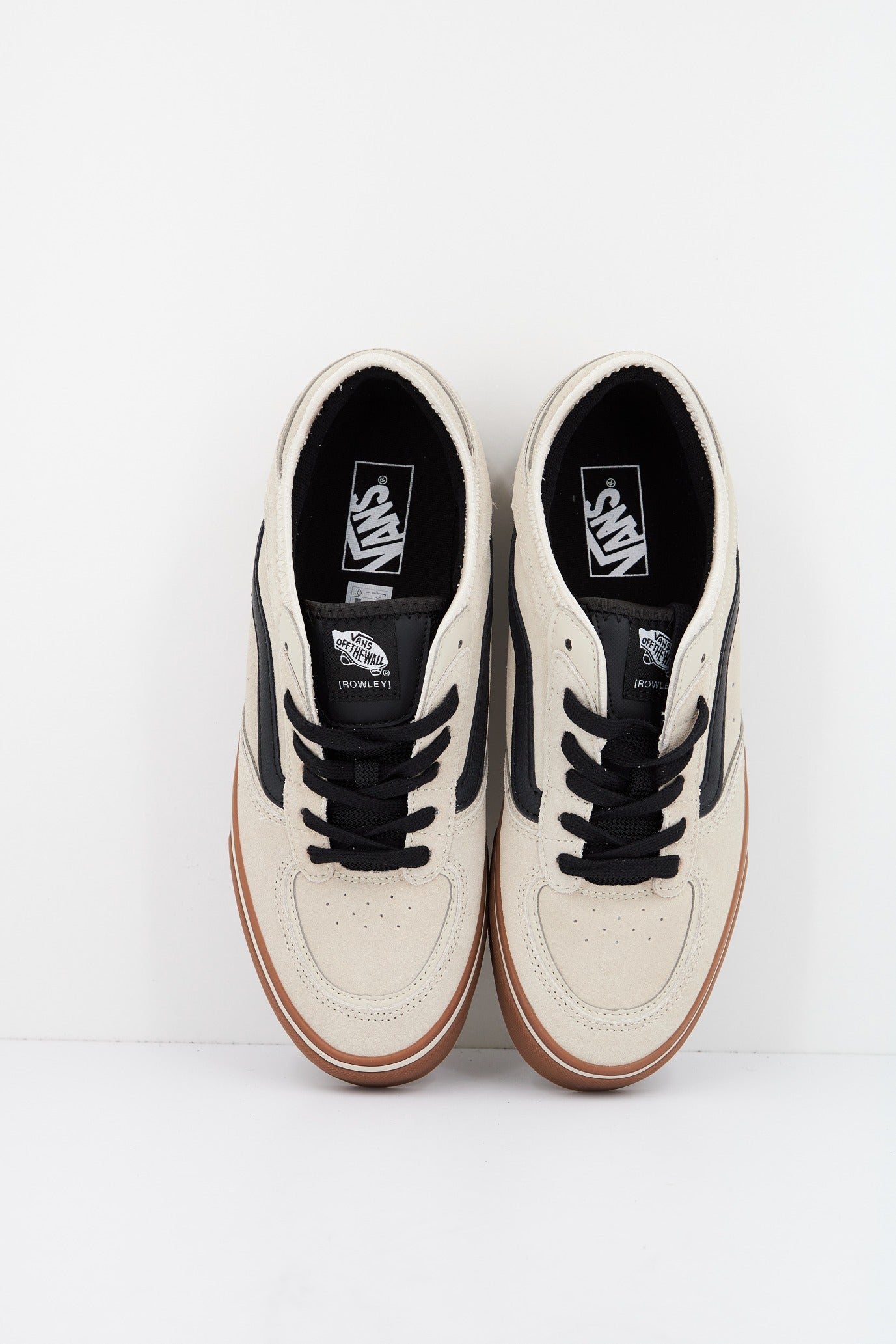 VANS ROWLEY CLASSIC en color BEIS  (2)