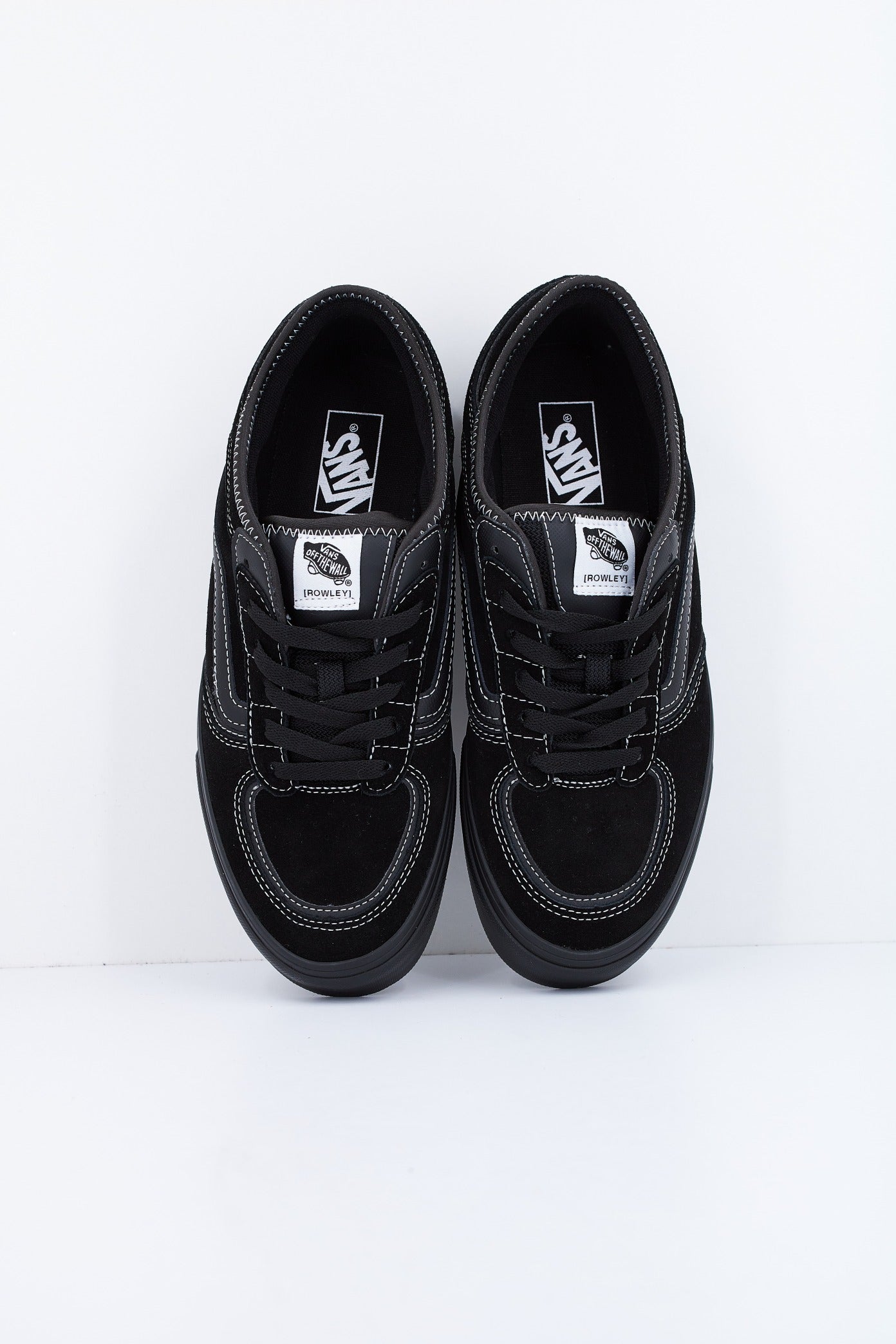 VANS ROWLEY CLASSIC en color NEGRO  (2)