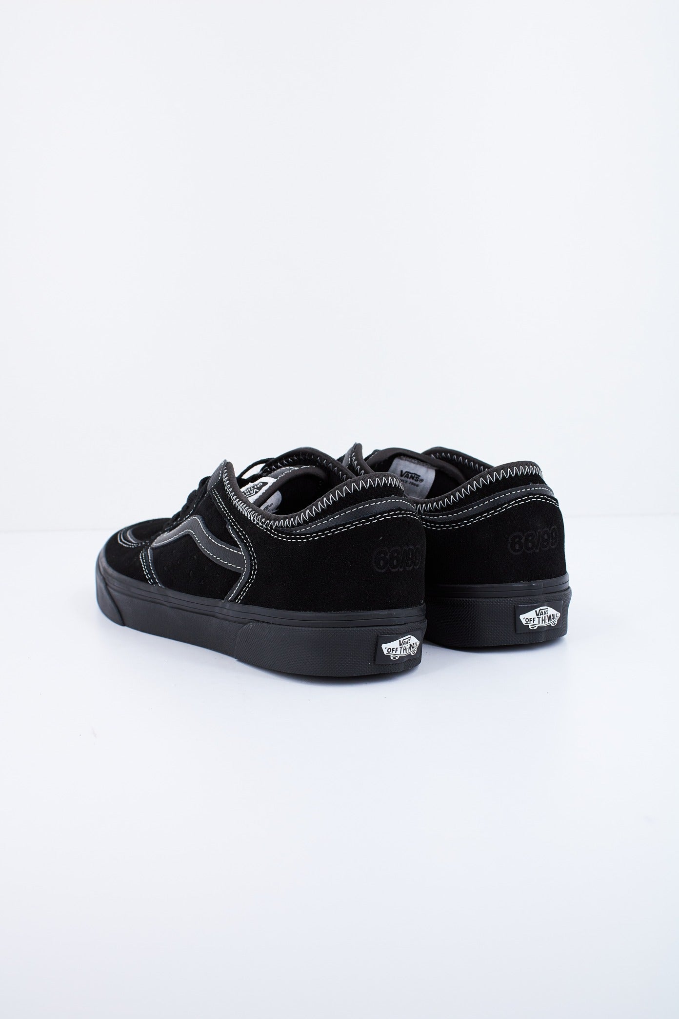 VANS ROWLEY CLASSIC en color NEGRO  (3)