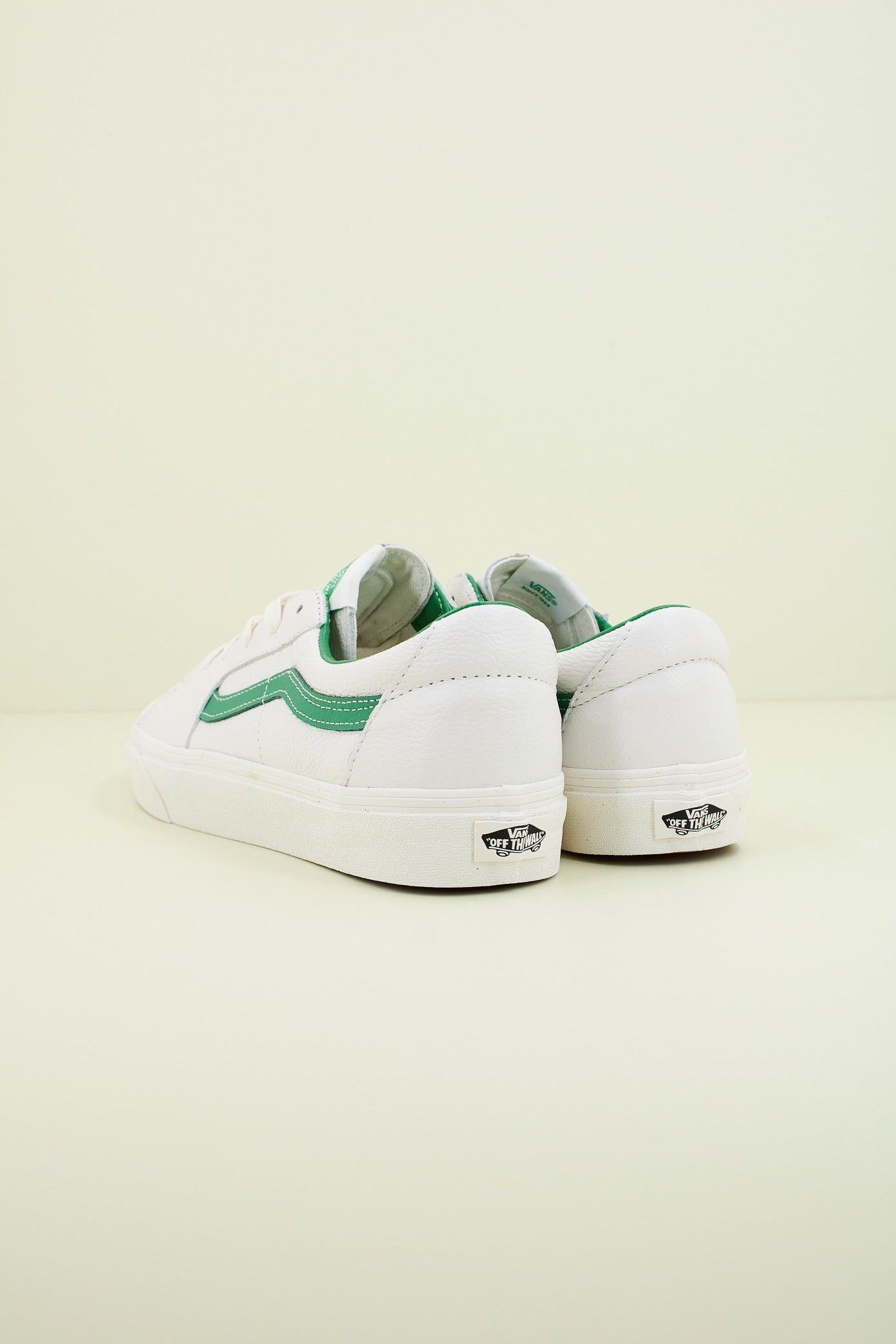 VANS SK-LOW VINTAGE en color BLANCO  (3)