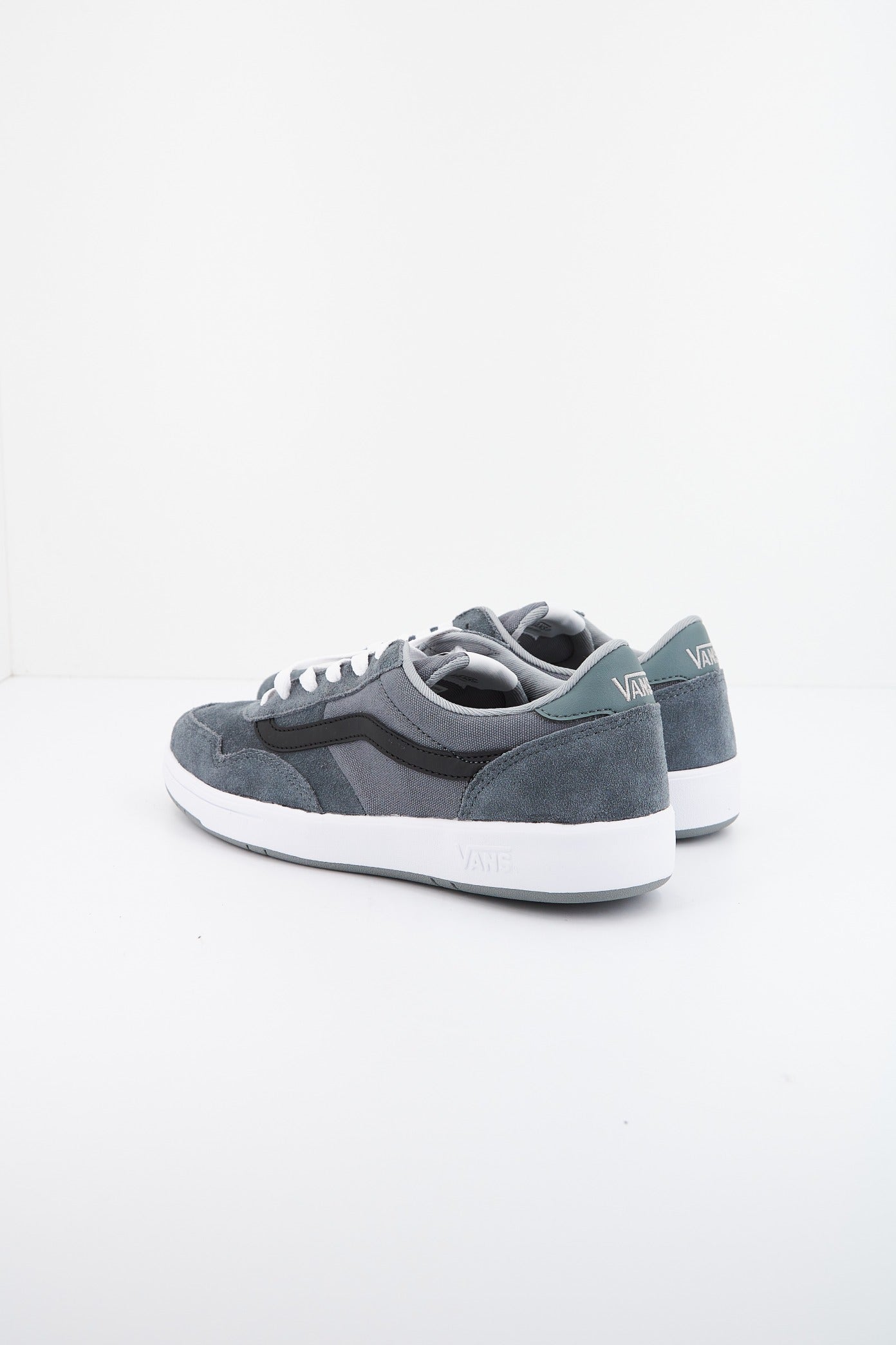 VANS CRUZE TOO CC en color GRIS  (3)