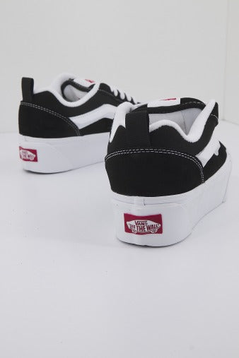 VANS  KNU STACK en color NEGRO  (3)