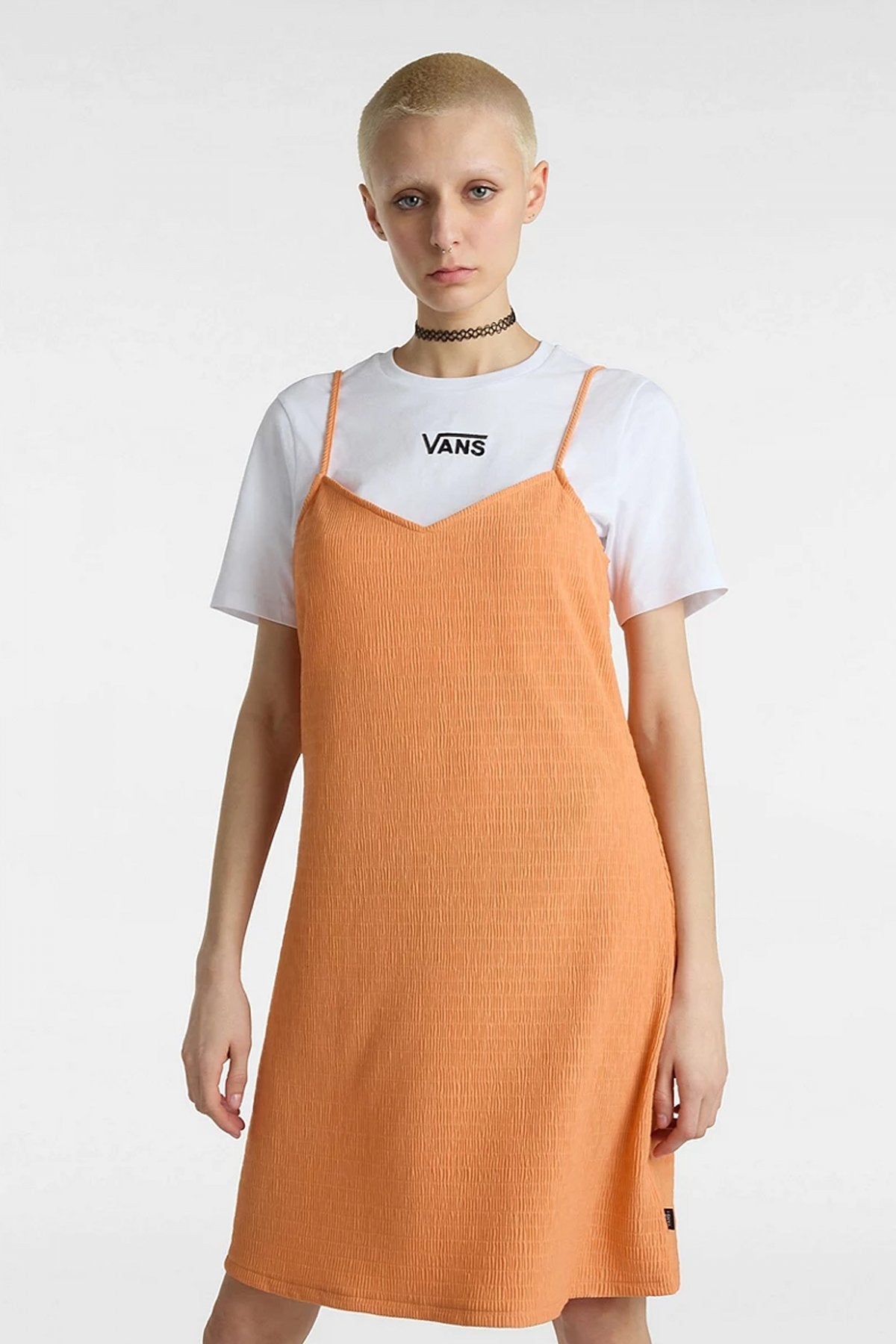 VANS  BENTON CAMI DRESS en color NARANJA  (1)