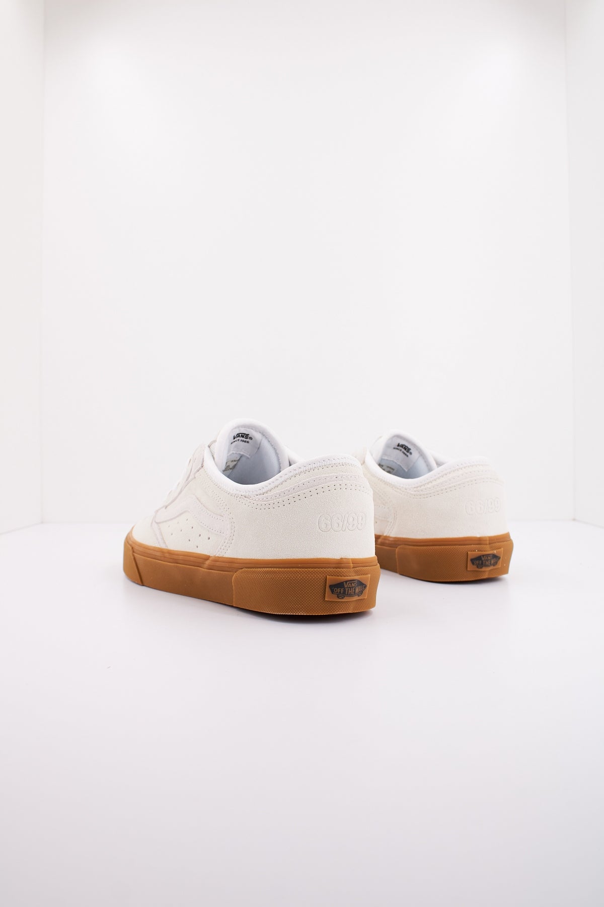 VANS ROWLEY CLASSIC en color BLANCO  (3)