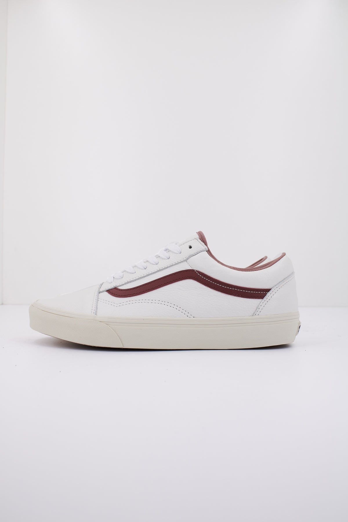 VANS OLD SKOOL en color BLANCO  (1)