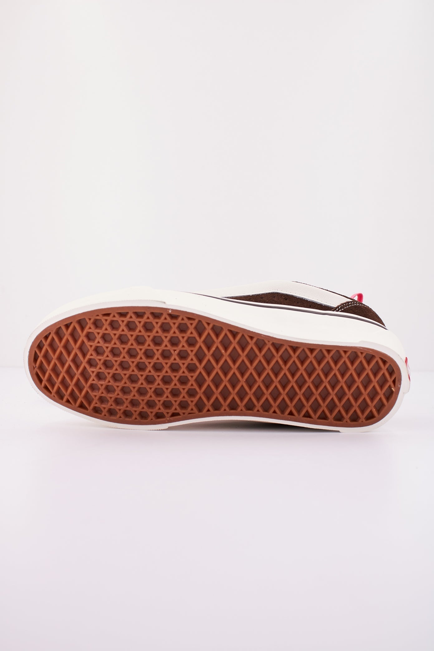 VANS KNU SKOOL RETRO en color MARRON  (4)