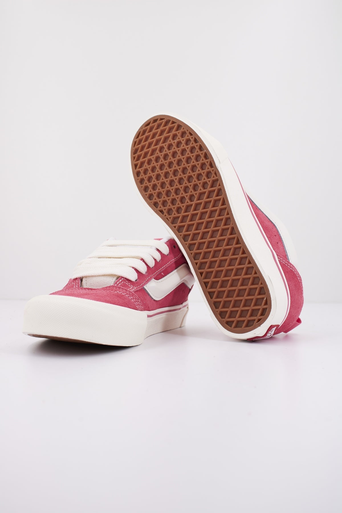 VANS KNU SKOOL RETRO en color ROSA  (4)